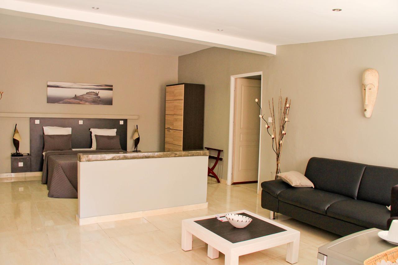 Hotel Chez Jimmy Port-Gentil Zewnętrze zdjęcie